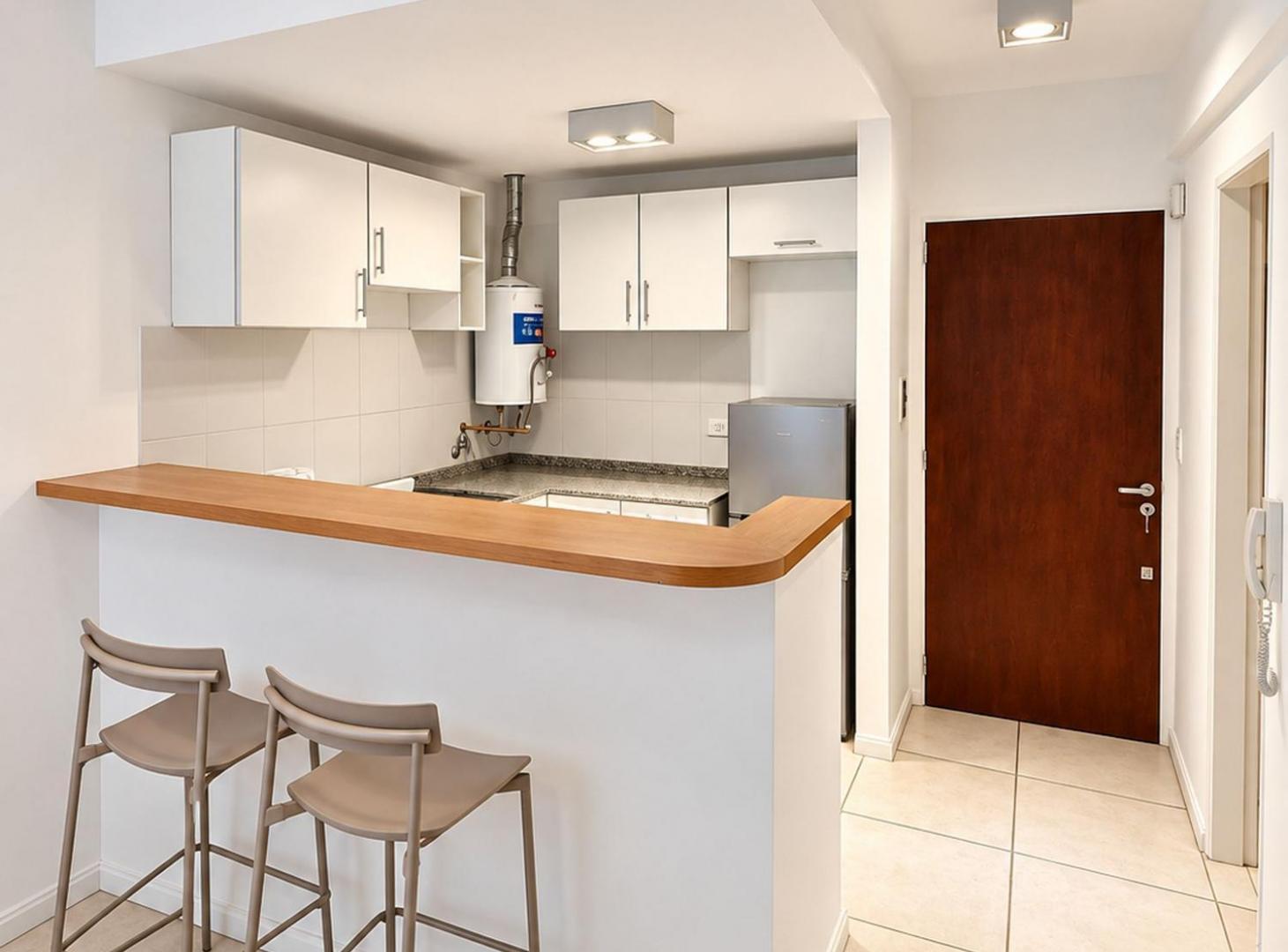 Foto de VENTA MONOAMBIENTE AMOBLADO AL FRENTE, imagen 3