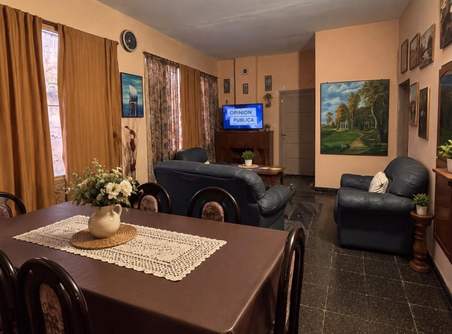 Foto de CASA EN VENTA CON AMPLIO TERRENO Y PILETA, imagen 1