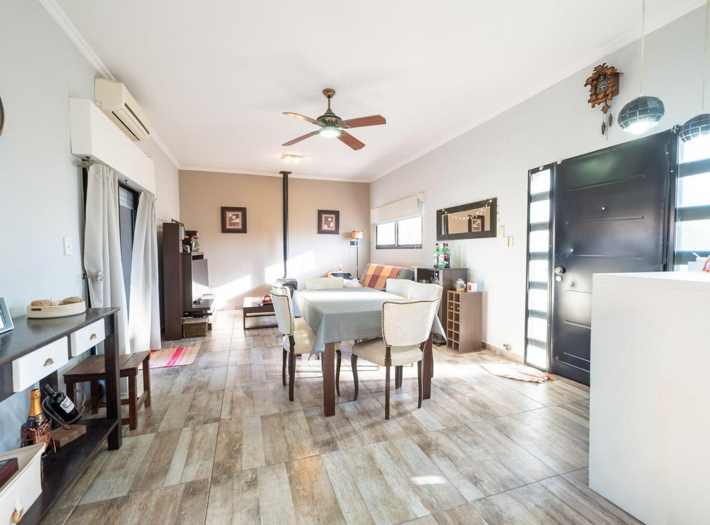 Foto de CASA EN VENTA DOS DORM EN CAMPIÑA DE PIÑERO, imagen 3