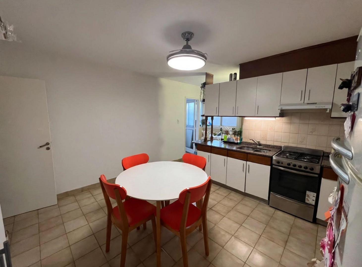 Foto de VENTA DEPARTAMENTO 3 DORMITORIOS ZONA MARTIN, imagen 3