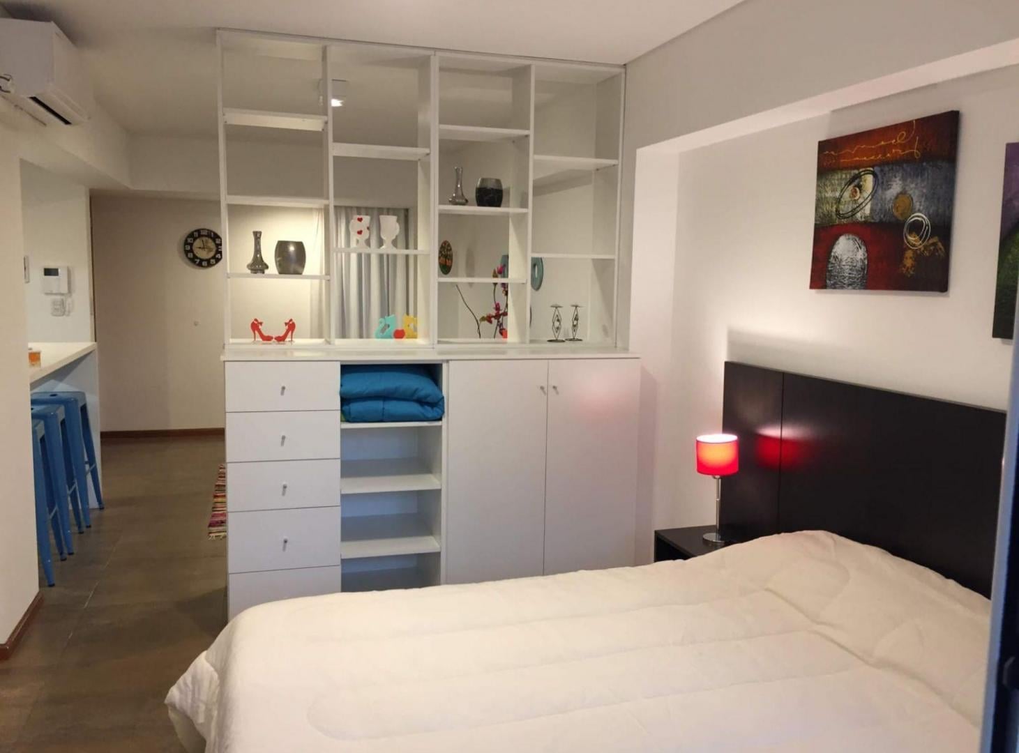 Foto de ALQUILER MONOAMBIENTE C/BALCON AMOBLADO, imagen 5