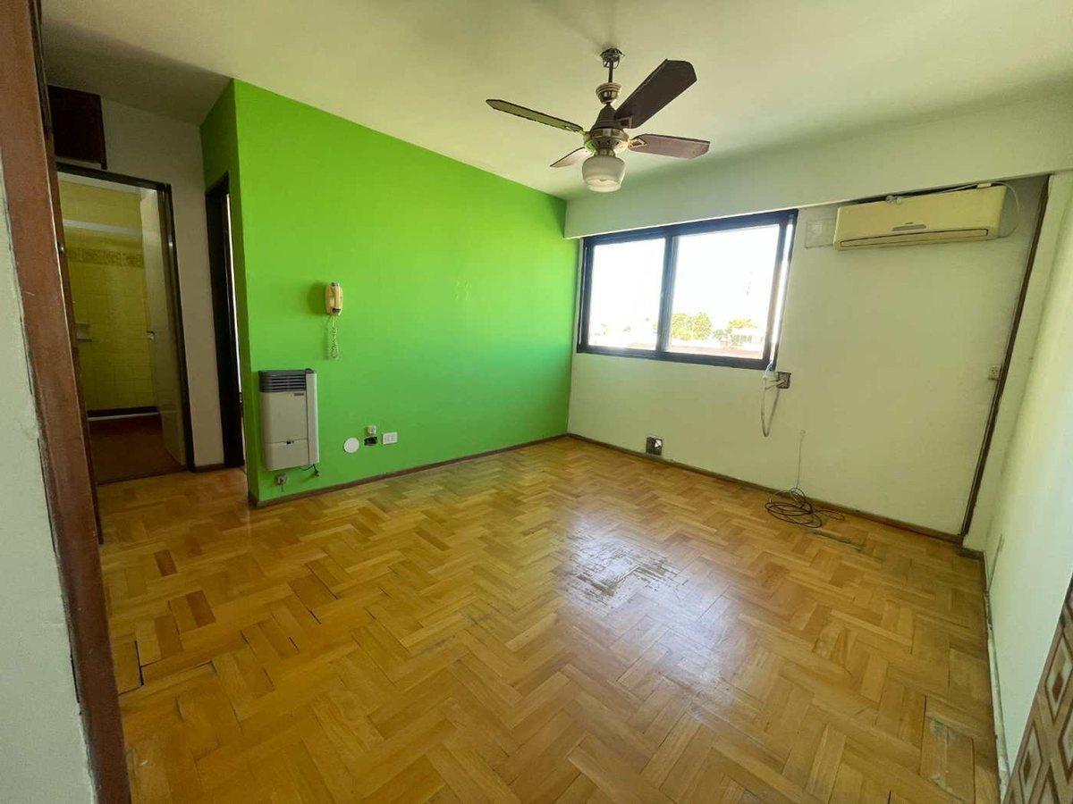 Foto de DEPARTAMENTO EN VENTA 1 DORMITORIO REP. SEXTA, imagen 2