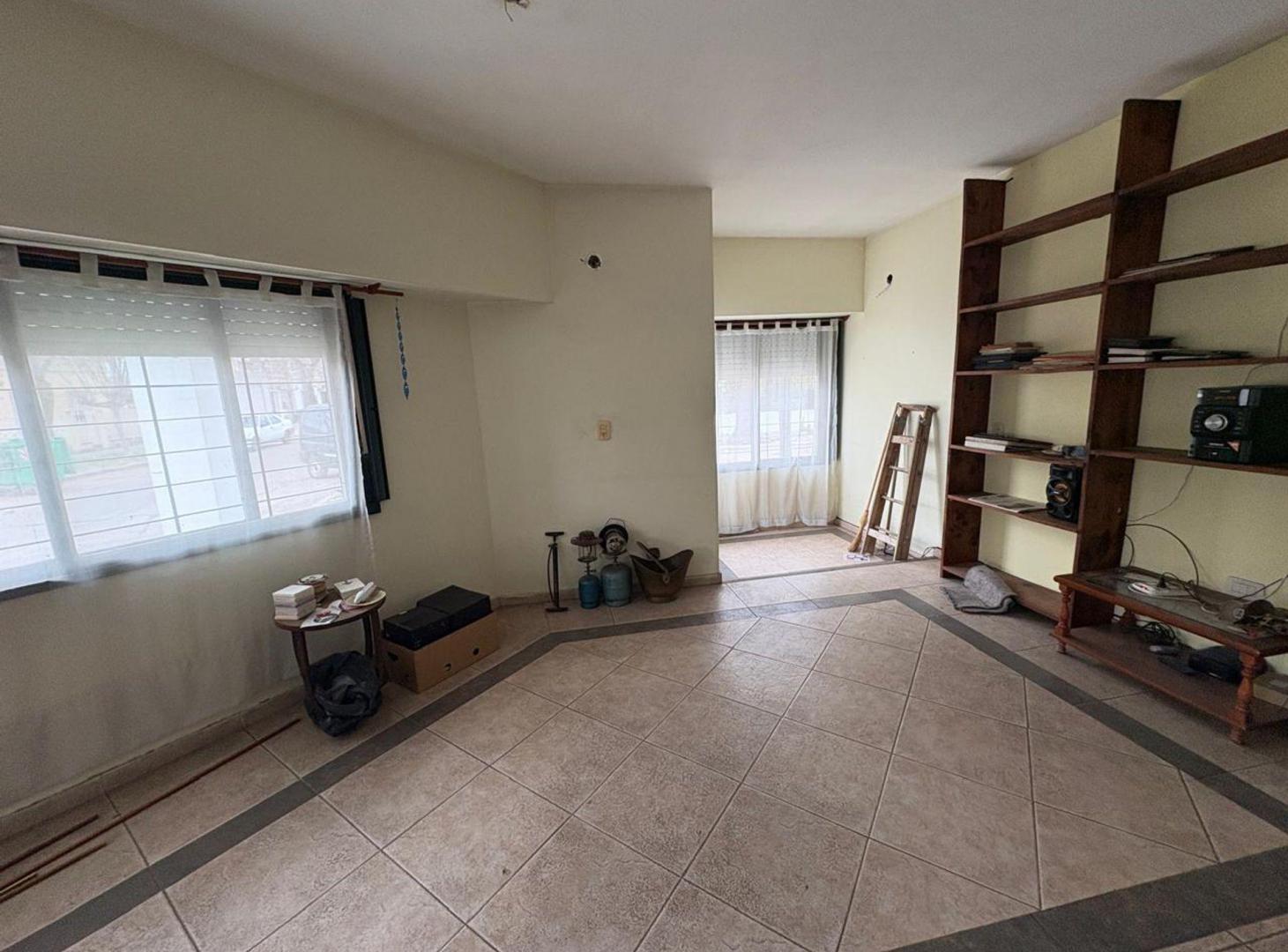 Foto de CASA EN VENTA EN ARROYITO, TRES DORMITORIOS, imagen 5