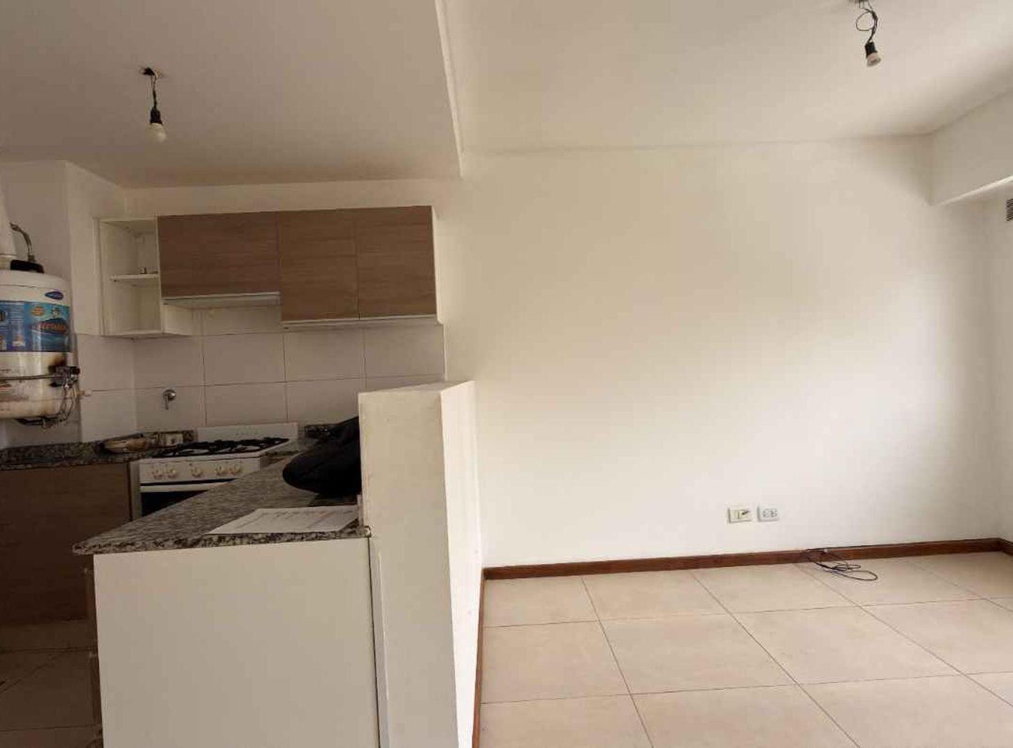 Foto de DEPARTAMENTO EN ALQUILER MONOAMBIENTE CON PILETA, imagen 5