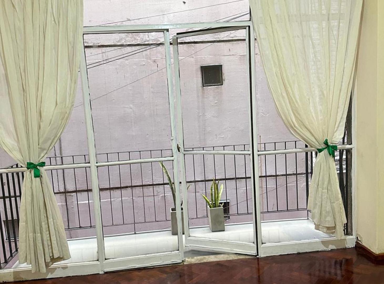 Foto de DEPARTAMENTO EN VENTA 2 DORMITORIOS CENTRO, imagen 5