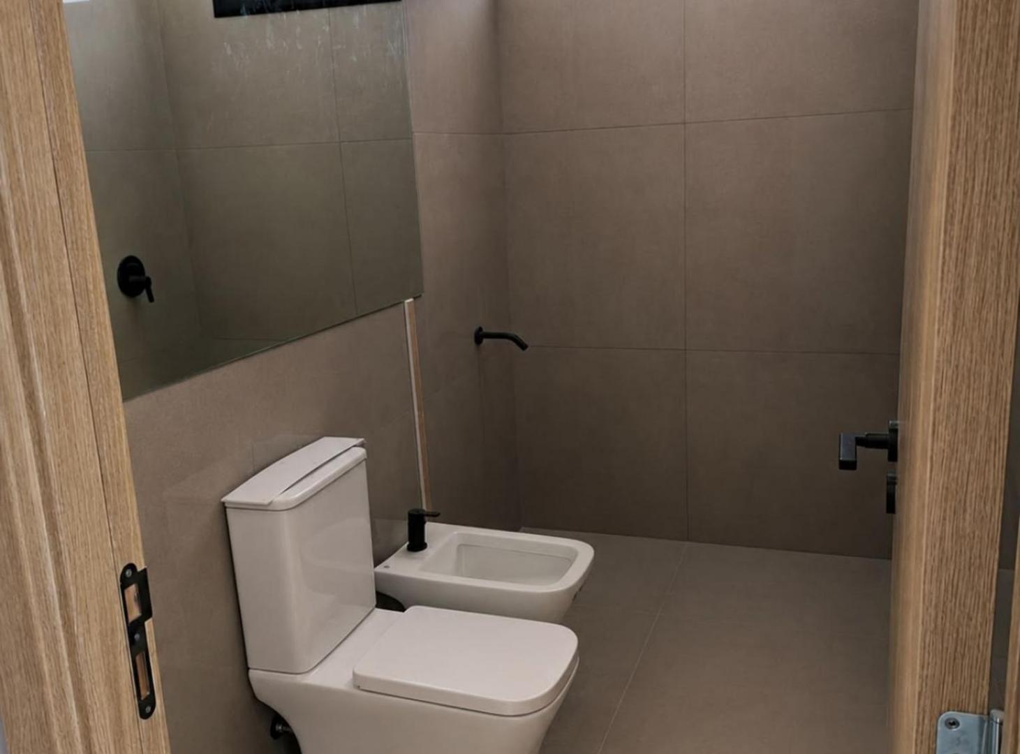 Foto de DEPARTAMENTO EN VENTA 3 DORMITORIOS ZONA RIO, imagen 3