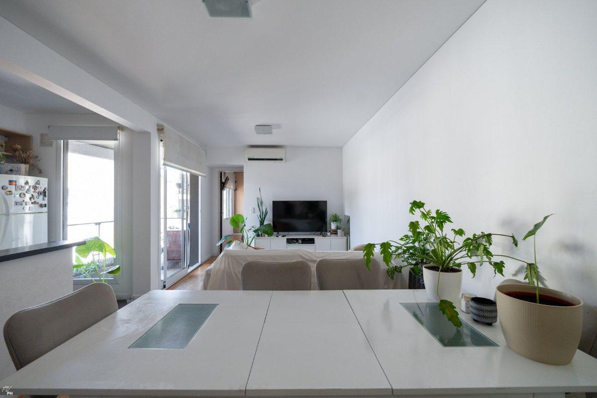 Foto de DEPARTAMENTO EN VENTA 1 DORMITORIO COCHERA ABASTO, imagen 1