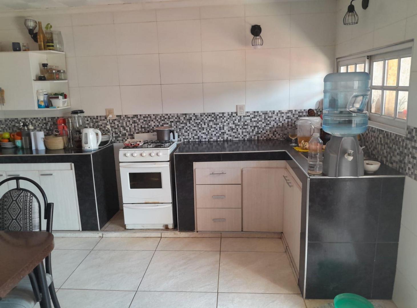 Foto de CASA EN VENTA 3 DORMITORIOS + PILETA ALVEAR, imagen 5