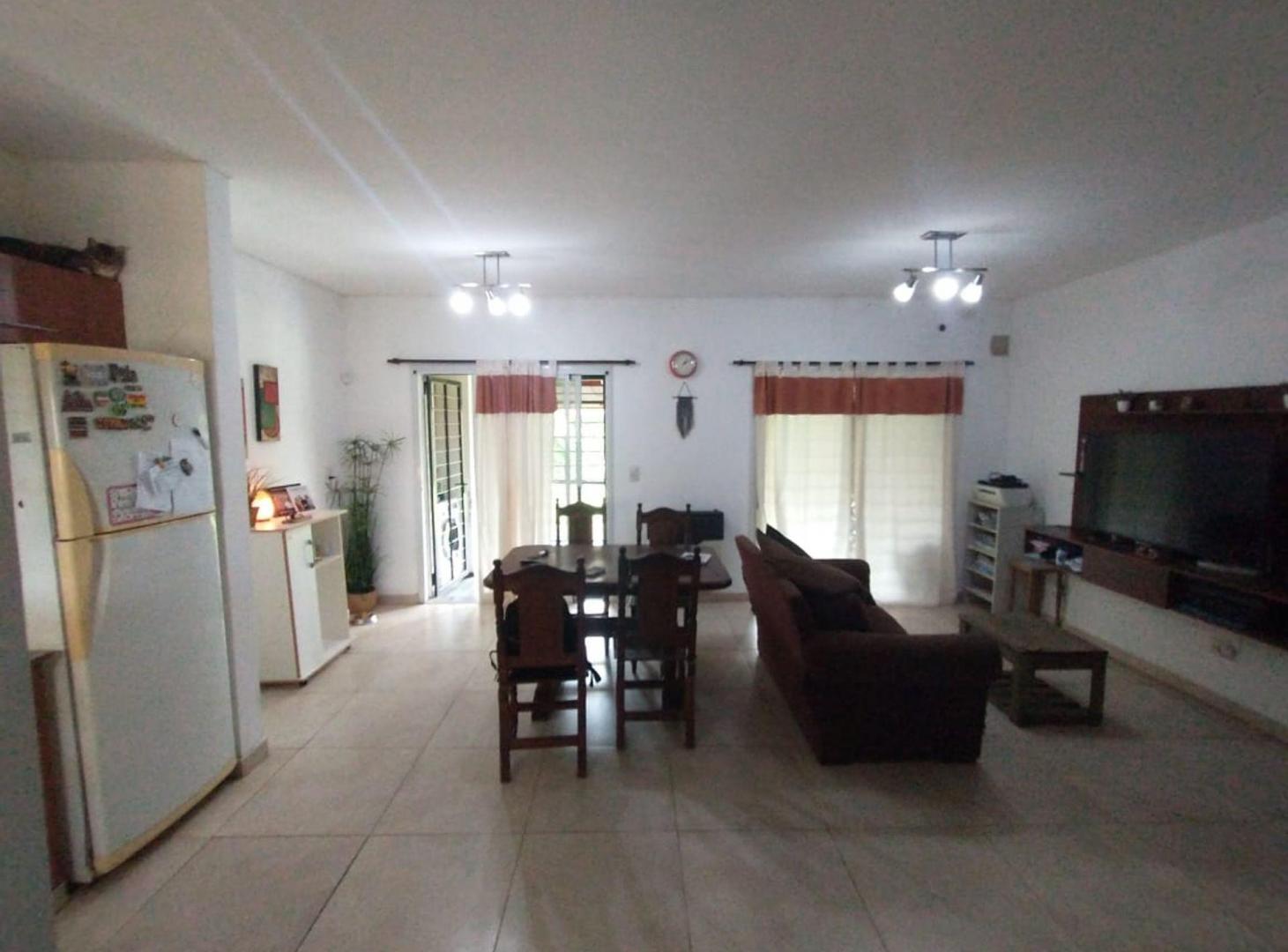 Foto de Venta casa 2 dormitorios Cap. Bermúdez, imagen 2