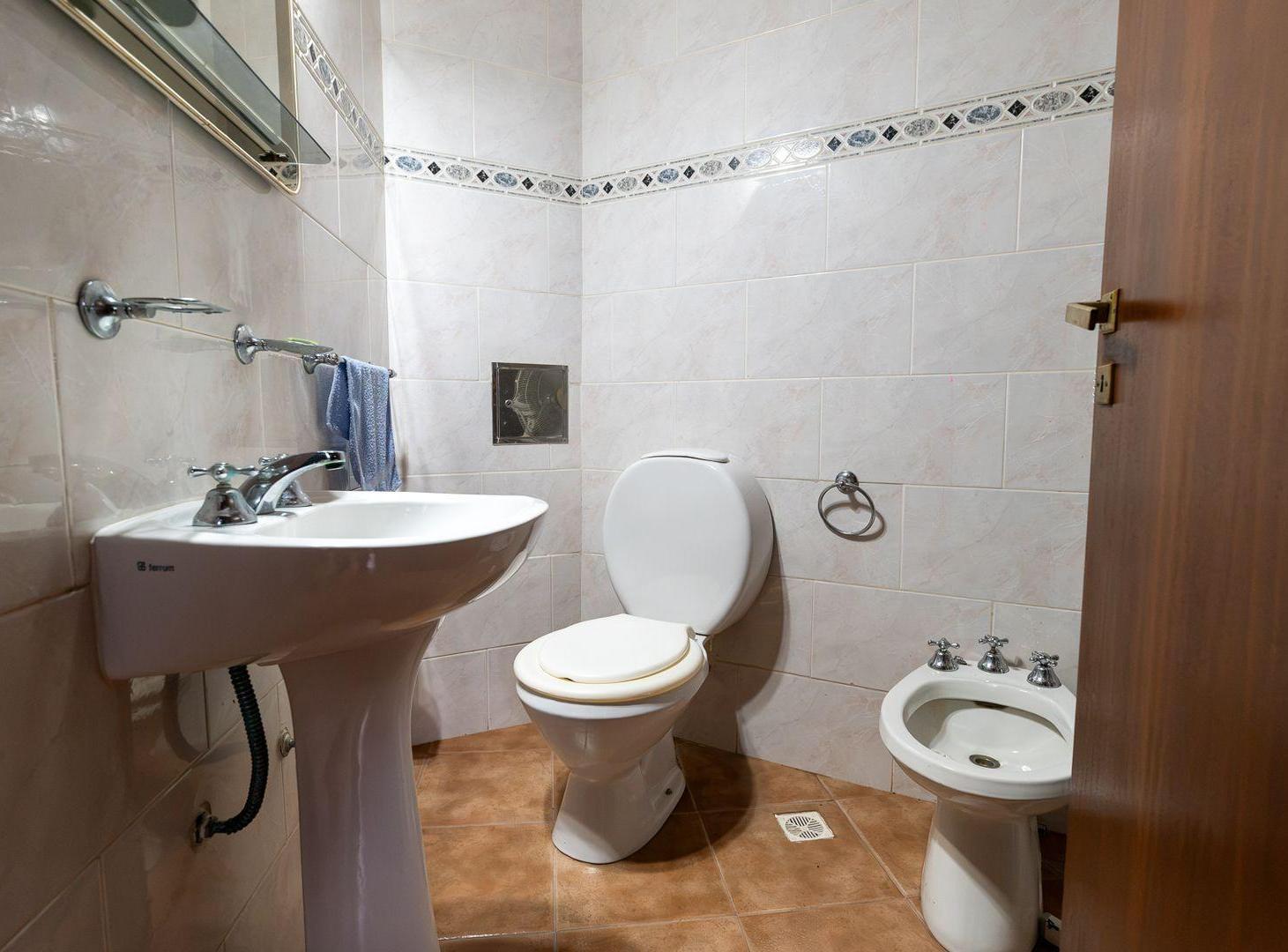 Foto de CASA EN VENTA 2 DORMITORIOS PUEBLO ESTHER - PILETA, imagen 3