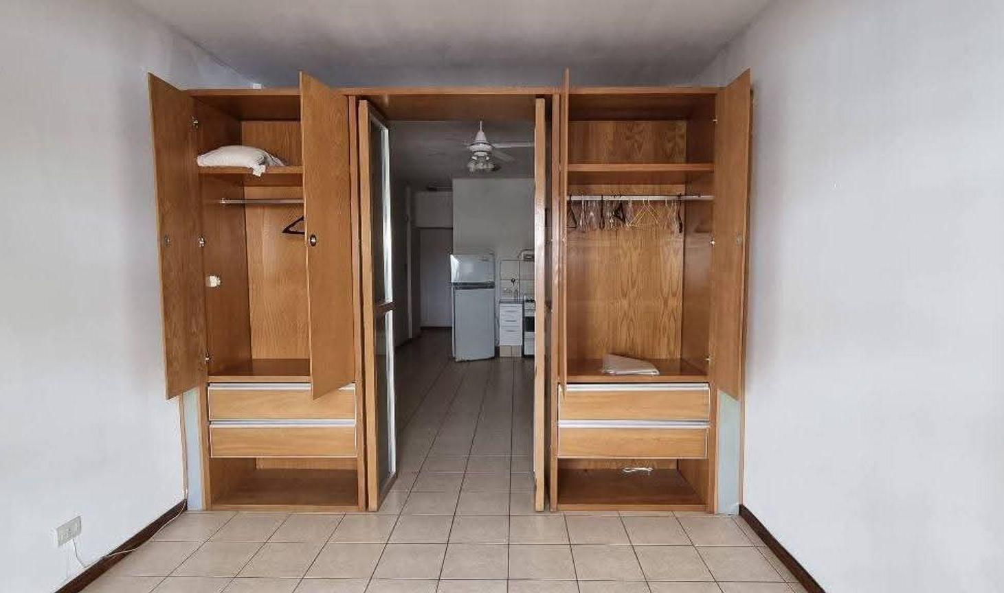 Foto de MONOAMBIENTE EN VENTA DIVIDIDO CENTRO, imagen 5