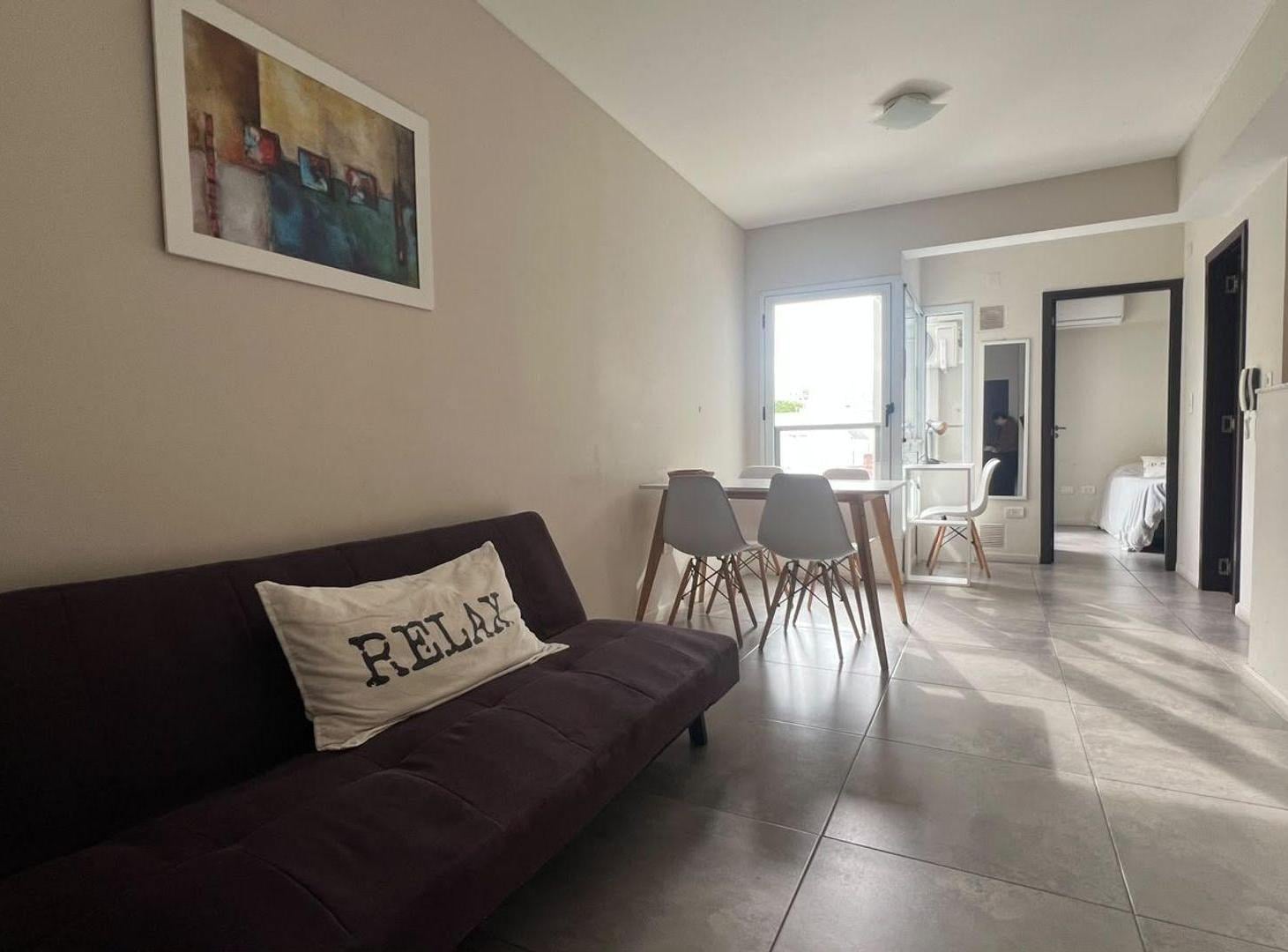 Foto de VENTA DEPARTAMENTO UN DORMITORIO CON BALCON, imagen 2