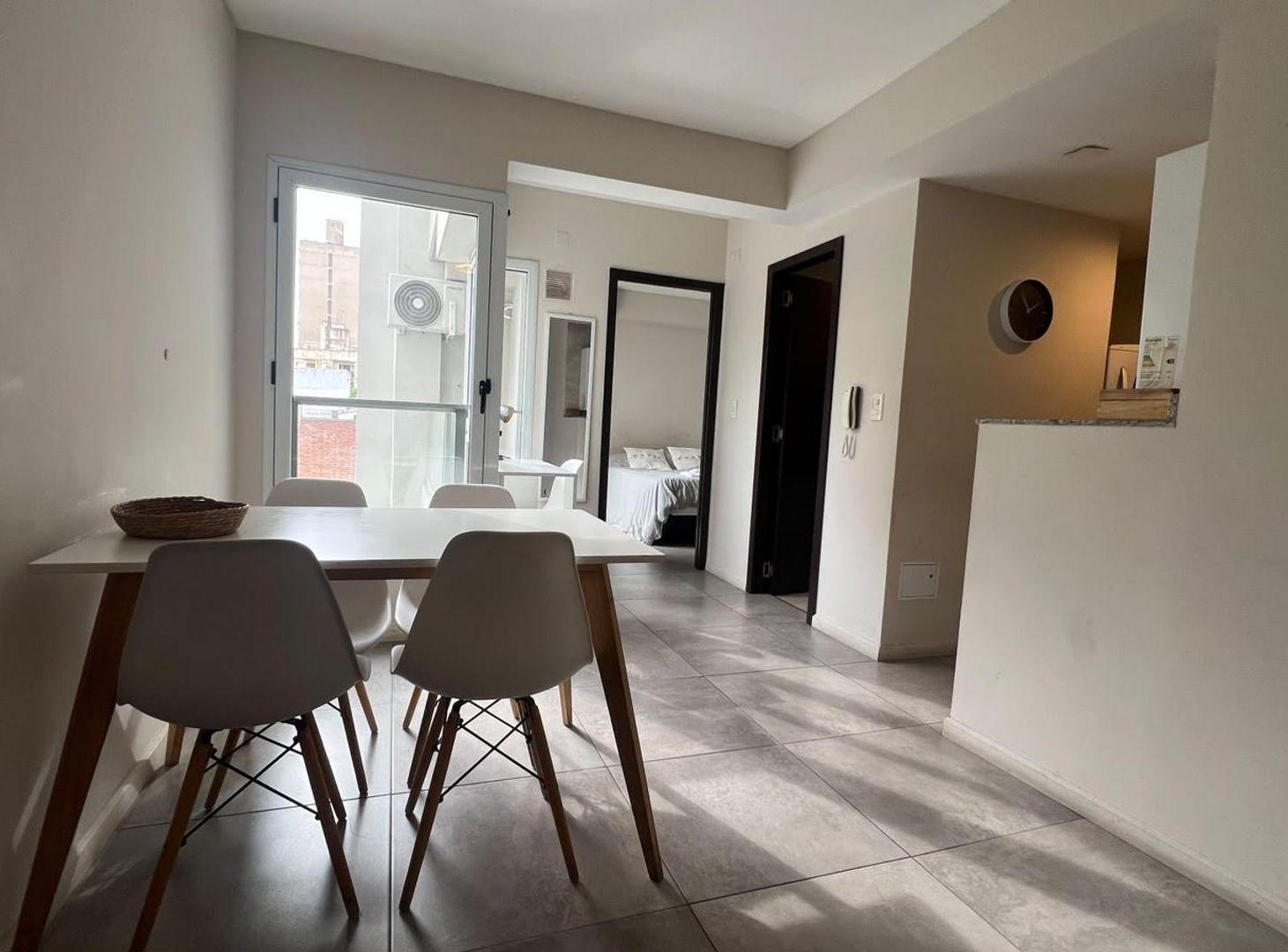 Foto de VENTA DEPARTAMENTO UN DORMITORIO CON BALCON, imagen 5