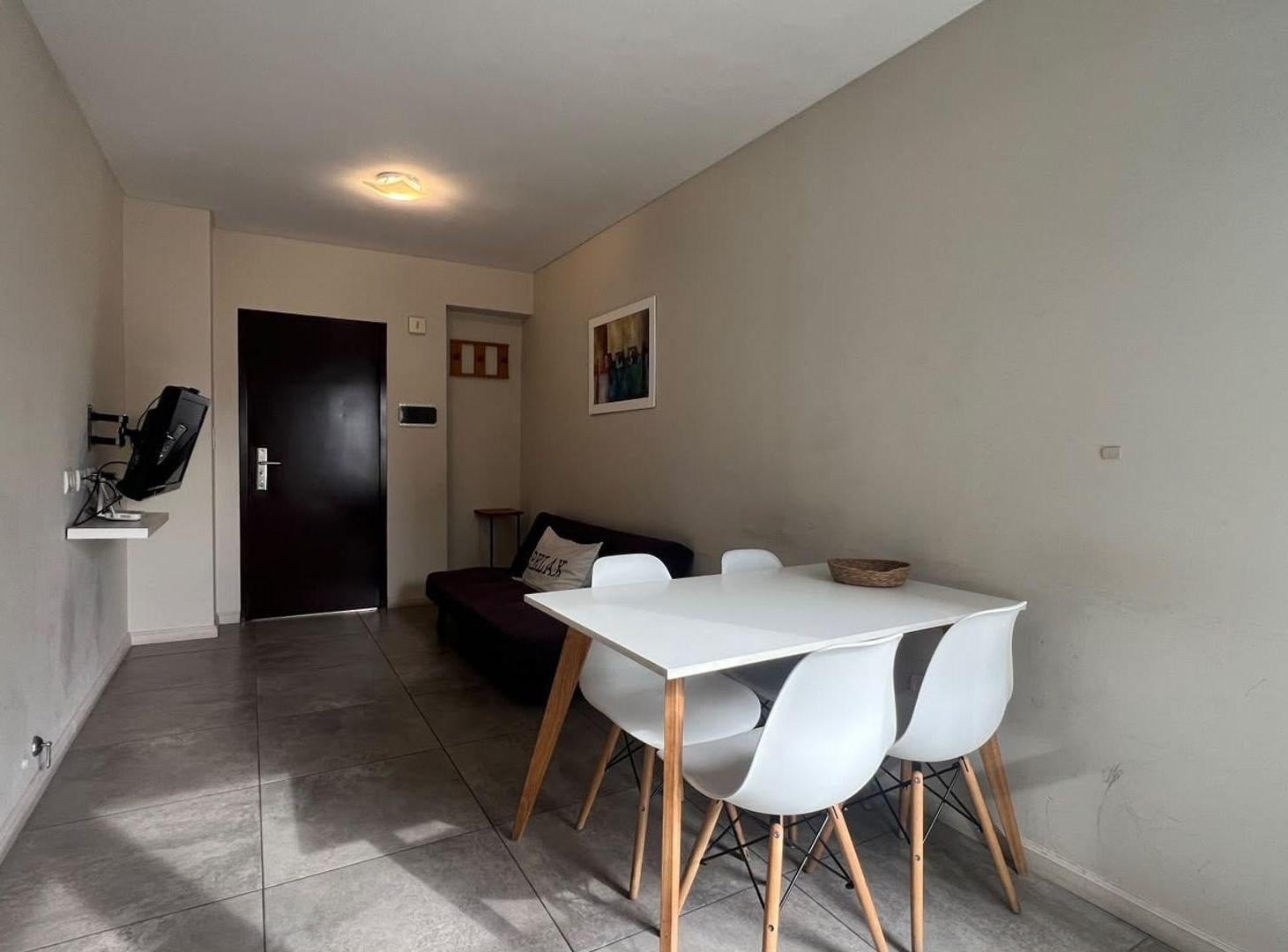 Foto de VENTA DEPARTAMENTO UN DORMITORIO CON BALCON, imagen 1