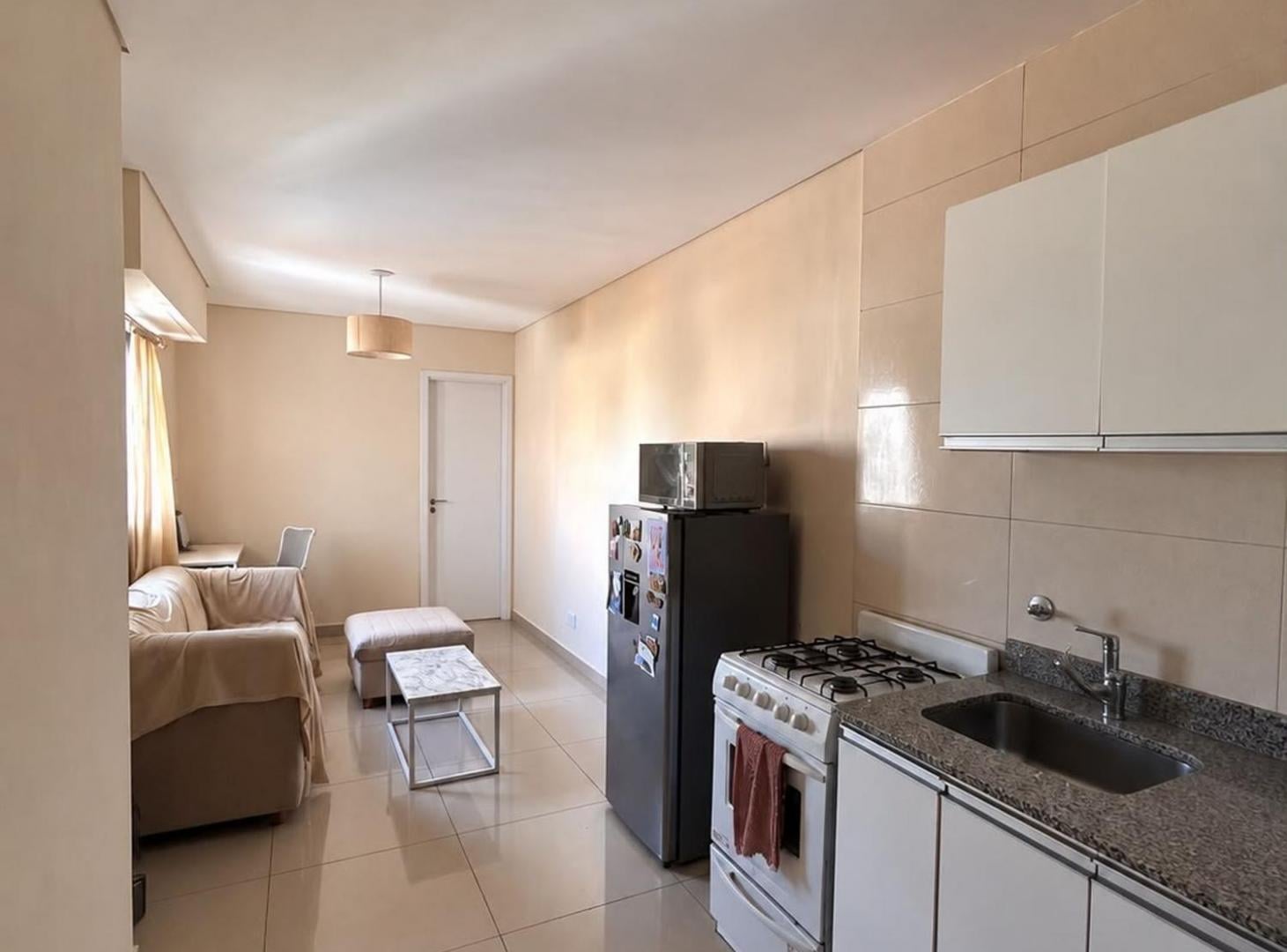Foto de DEPARTAMENTO AMOBLADO 1 DORMITORIO EN VENTA, imagen 2