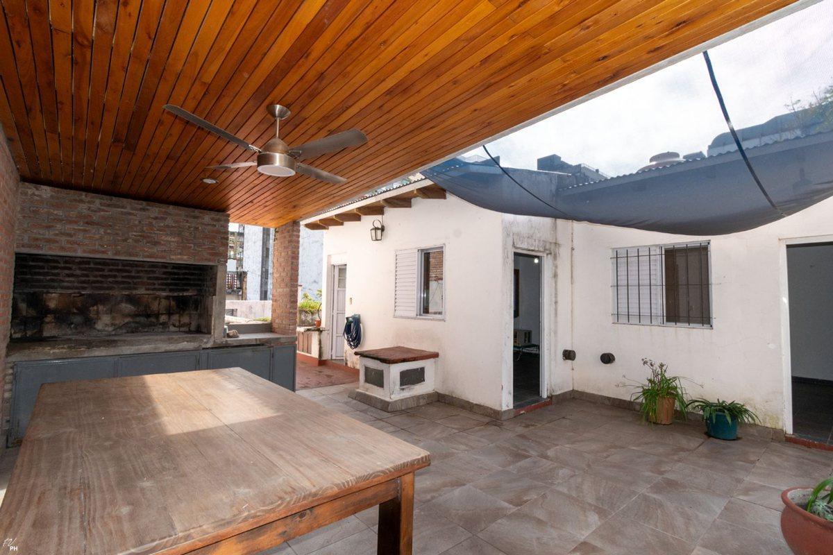 Foto de VENTA PLANTA ALTA CENTRO 5 DORMITORIOS, imagen 2