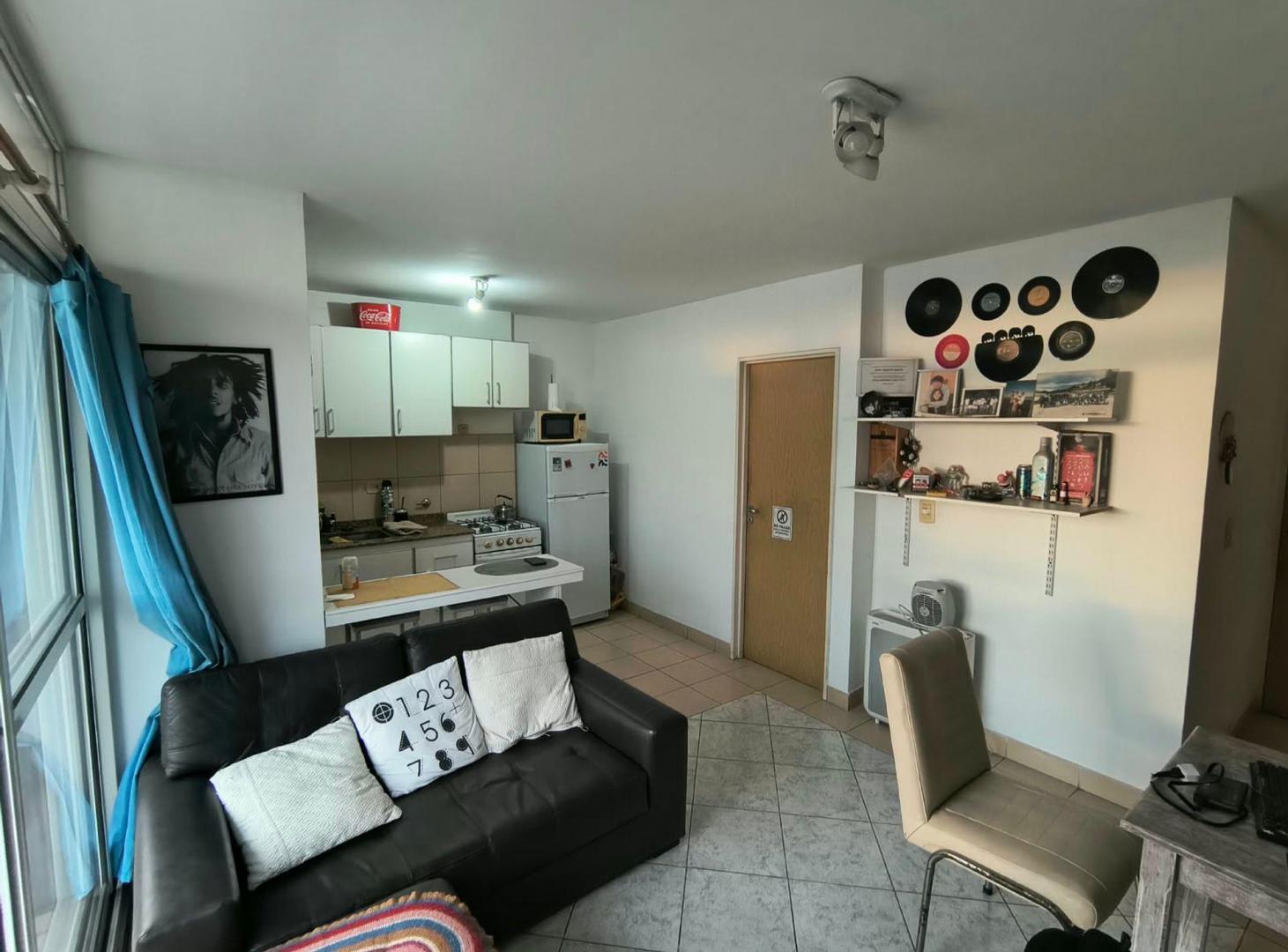 Foto de DEPARTAMENTO EN VENTA 1 DORMITORIO ZONA MEDICINA, imagen 1