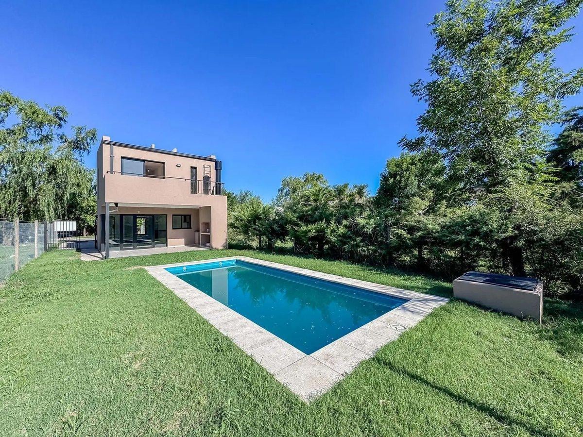 Foto de CASA EN VENTA 2 DORMITORIOS ROLDAN, imagen 1