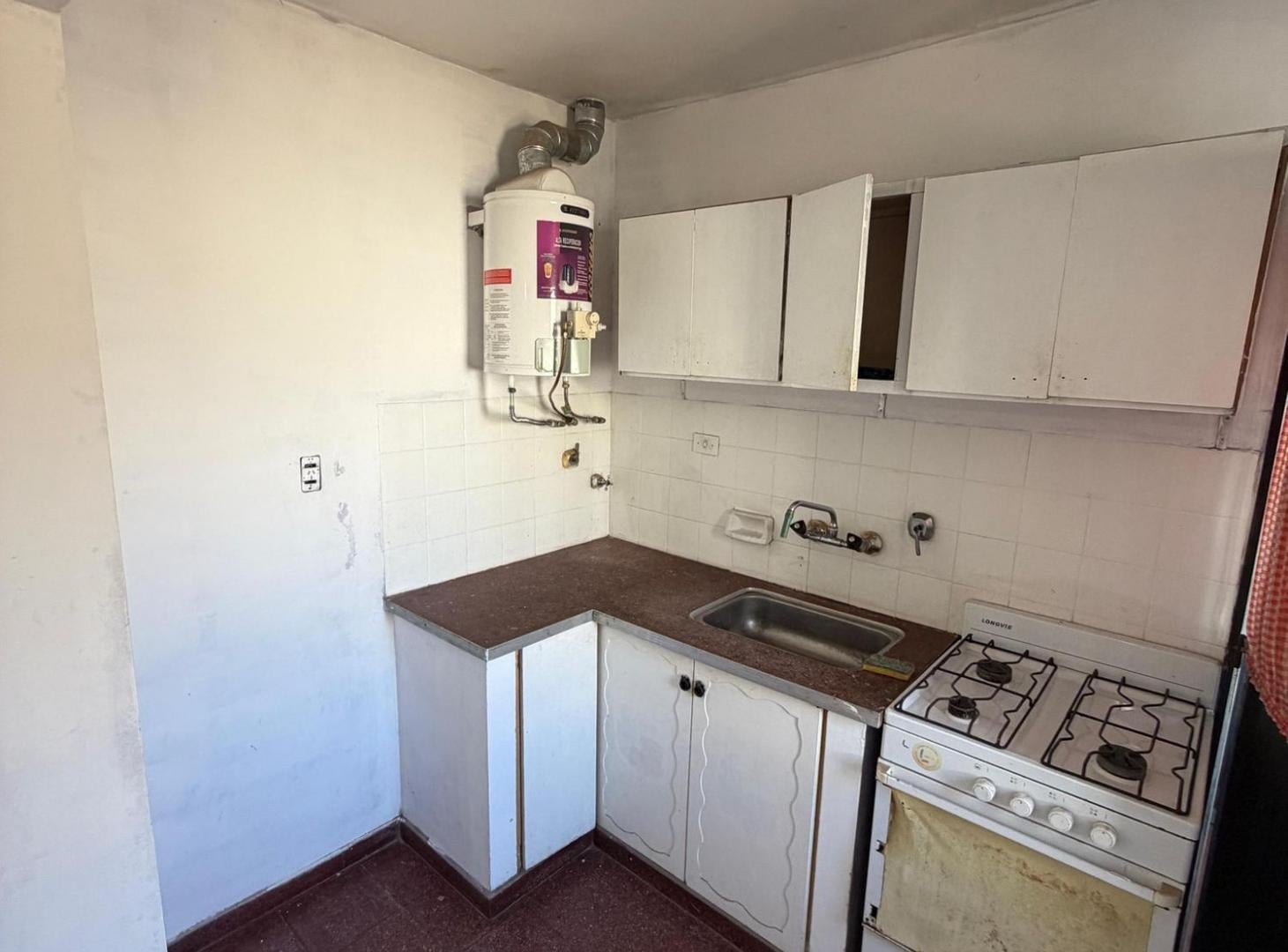 Foto de DEPARTAMENTO EN VENTA 2 DORMITORIOS BARRIO MATHEU, imagen 3