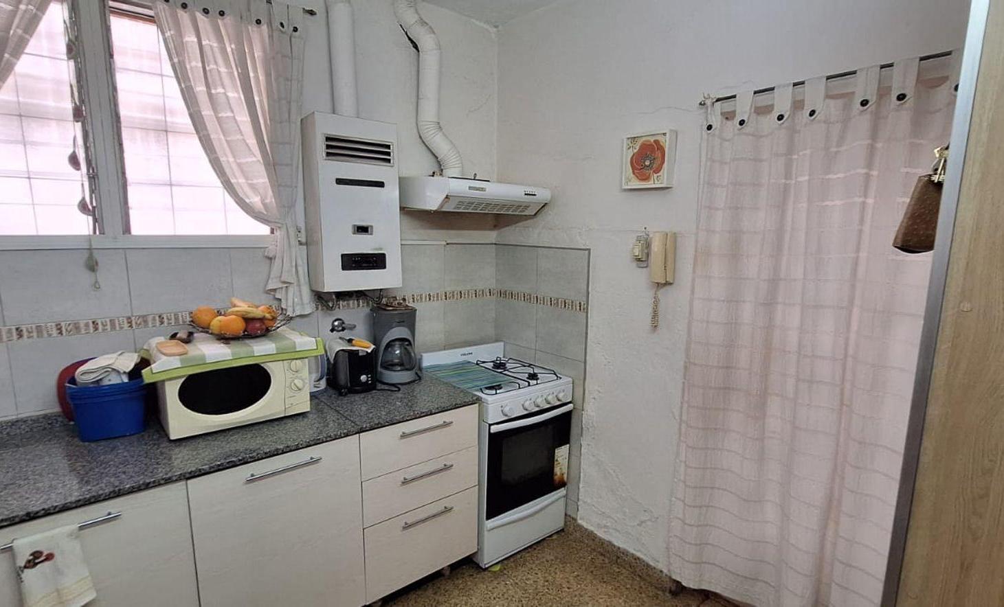 Foto de CASA DE PASILLO EN VENTA 2 DORMI PICHINCHA, imagen 3