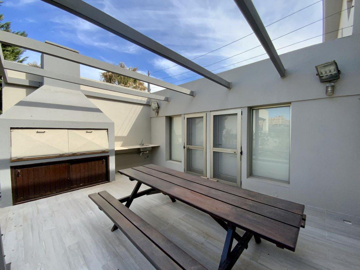 Foto de CASA EN VENTA 3 DORMITORIOS ROLDAN LOTE 1500 MTS, imagen 3