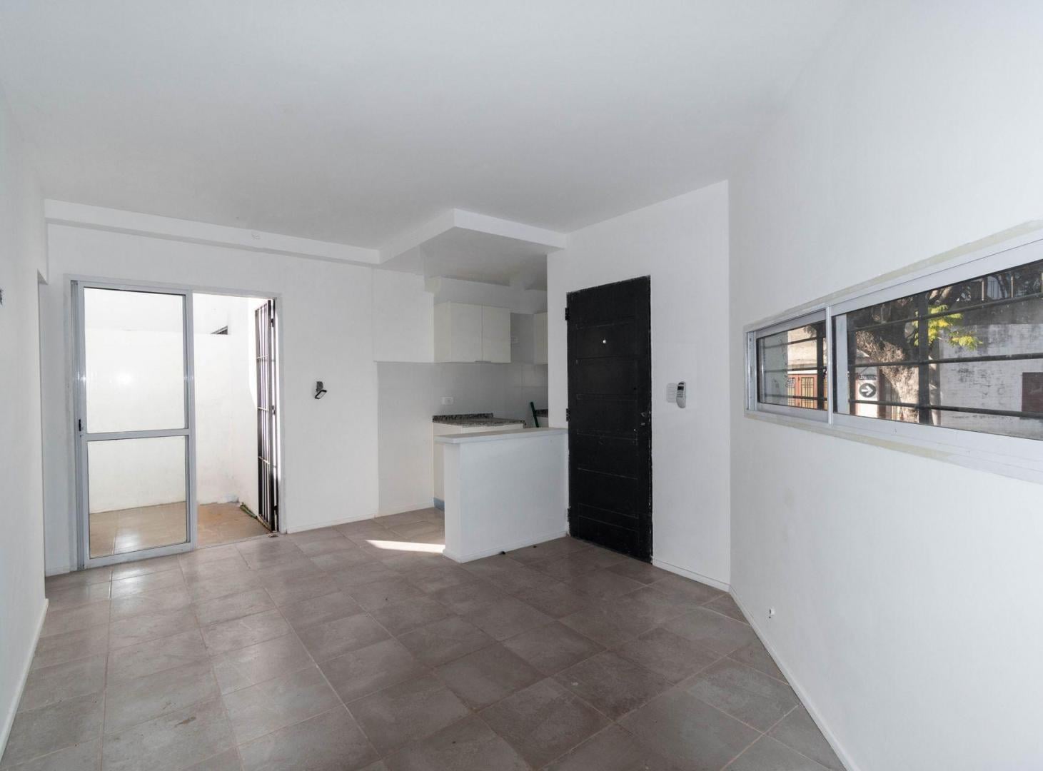 Foto de CASA EN VENTA 2 DORMITORIOS CON PATIO, imagen 4