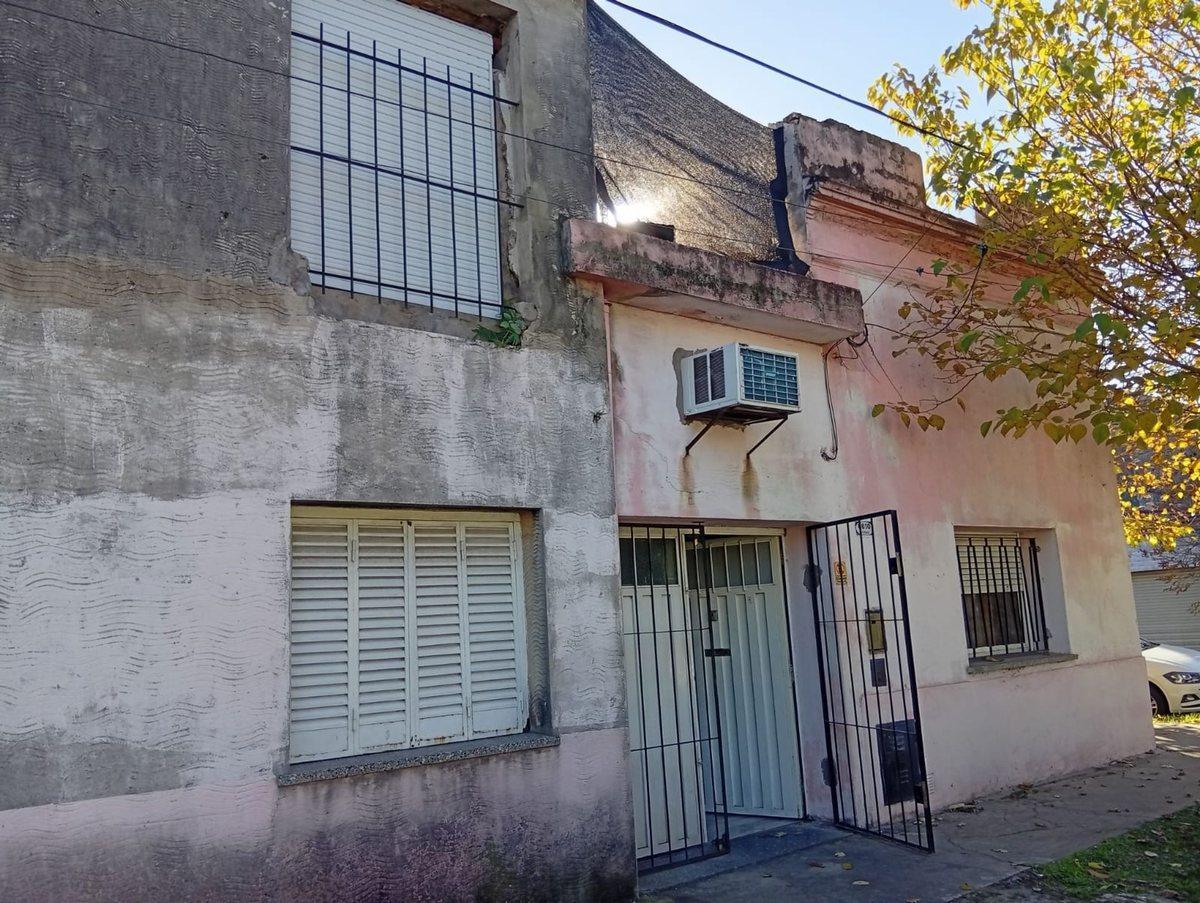 Foto de CASA EN VENTA 2 DORMITORIOS BARRIO BELGRANO, imagen 4