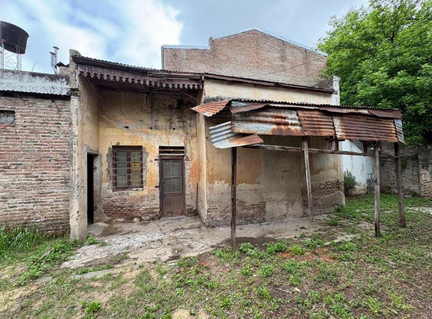 Foto de CASA EN VENTA A RECICLAR, ECHESORTU., imagen 2