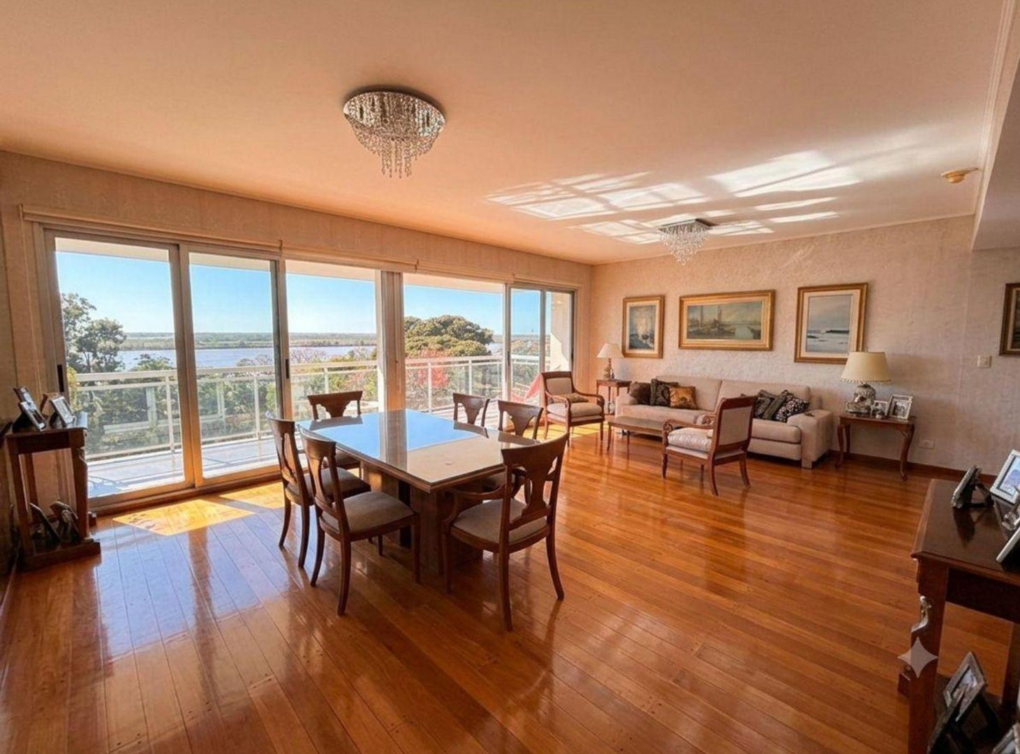 Foto de VENTA DEPARTAMENTO 2 DORMITORIOS/COCHERA VISTA RIO, imagen 2