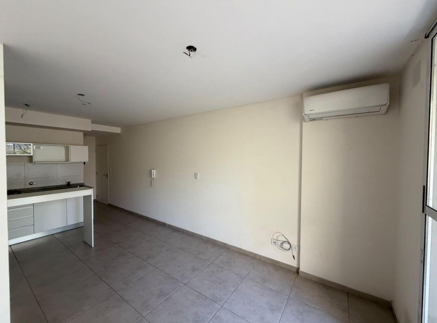 Foto de ALQUILER MONOAMBIENTE ZONA RIO CON PILETA, imagen 5