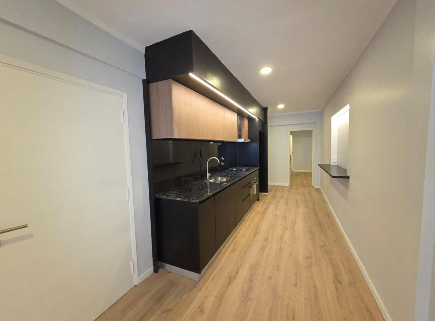 Foto de VENTA DEPARTAMENTO DOS DORMITORIOS CENTRO, imagen 3