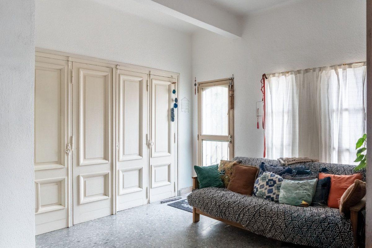 Foto de CASA EN VENTA TRES DORMITORIOS COCHERA Bª PARQUE, imagen 2