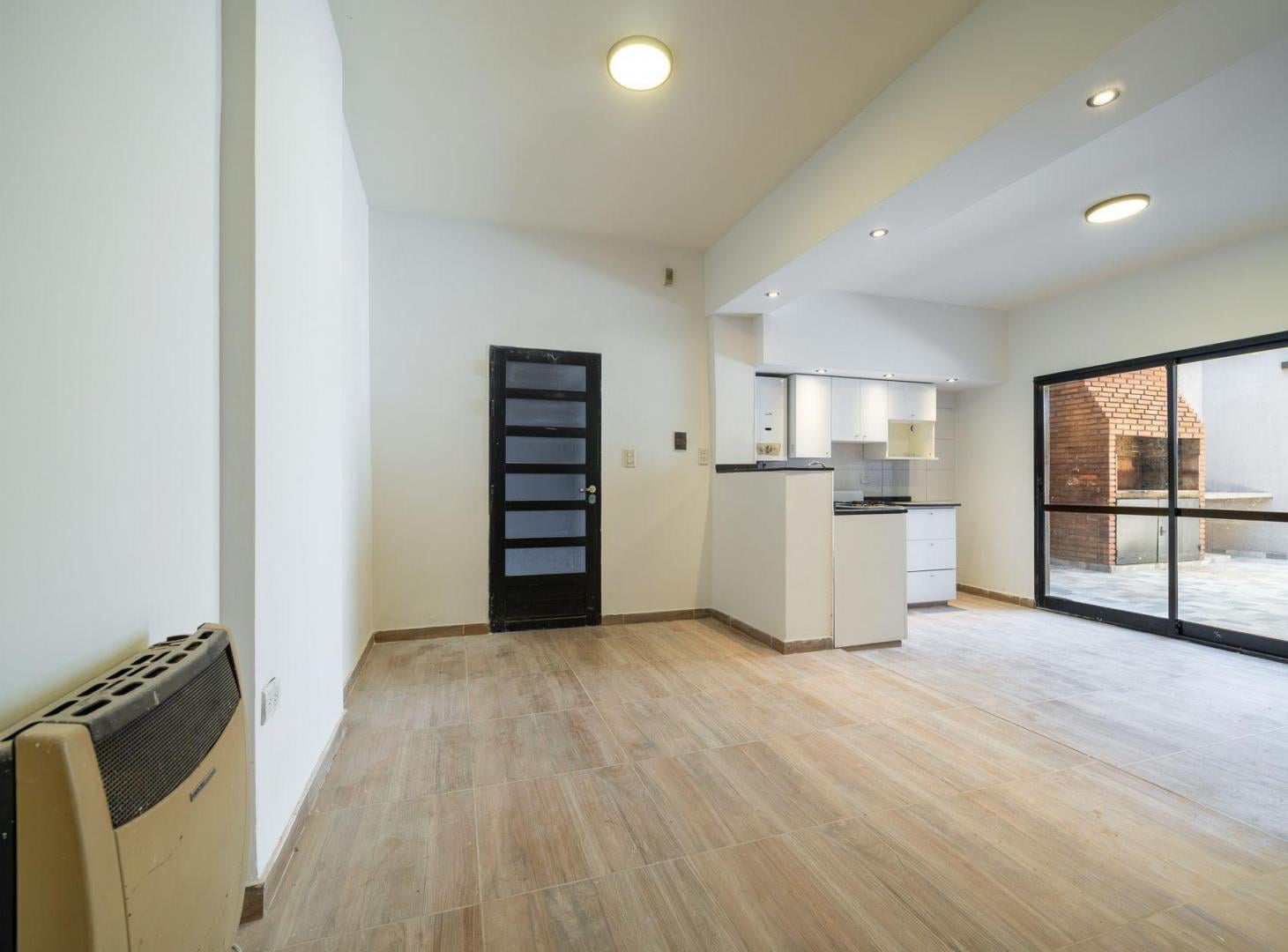 Foto de VENTA PASILLO DOS DORMITORIOS PB. CENTRO ROSARIO, imagen 4