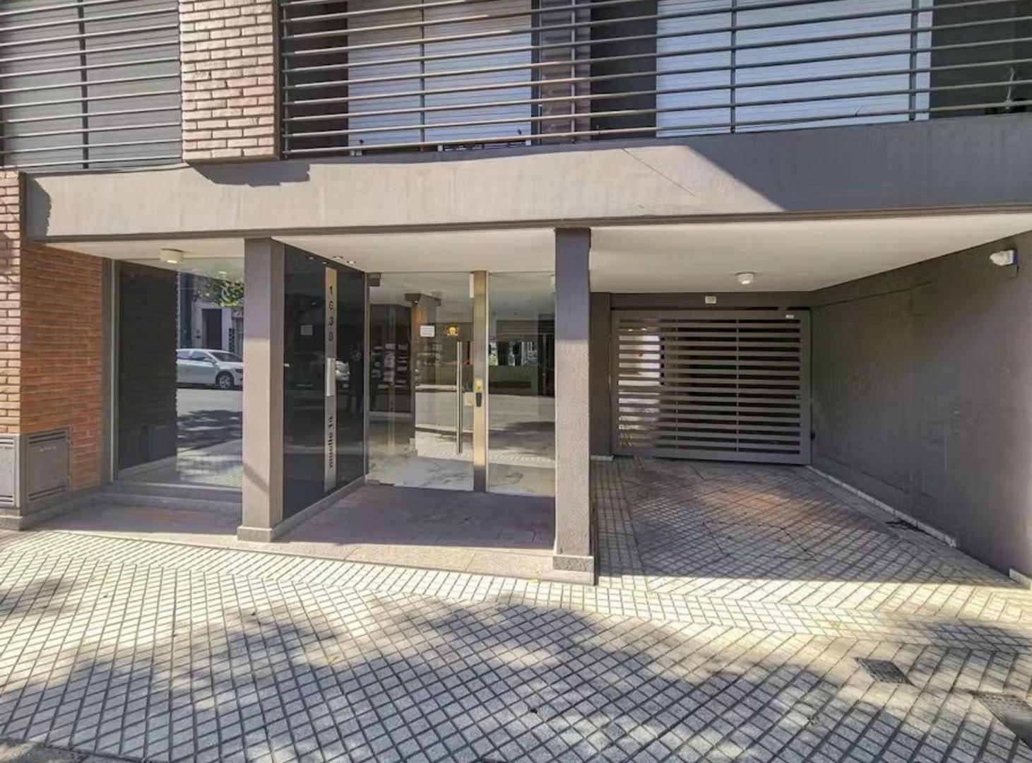 Foto de VENTA MONO CON BALCON ZONA CENTRO, imagen 4