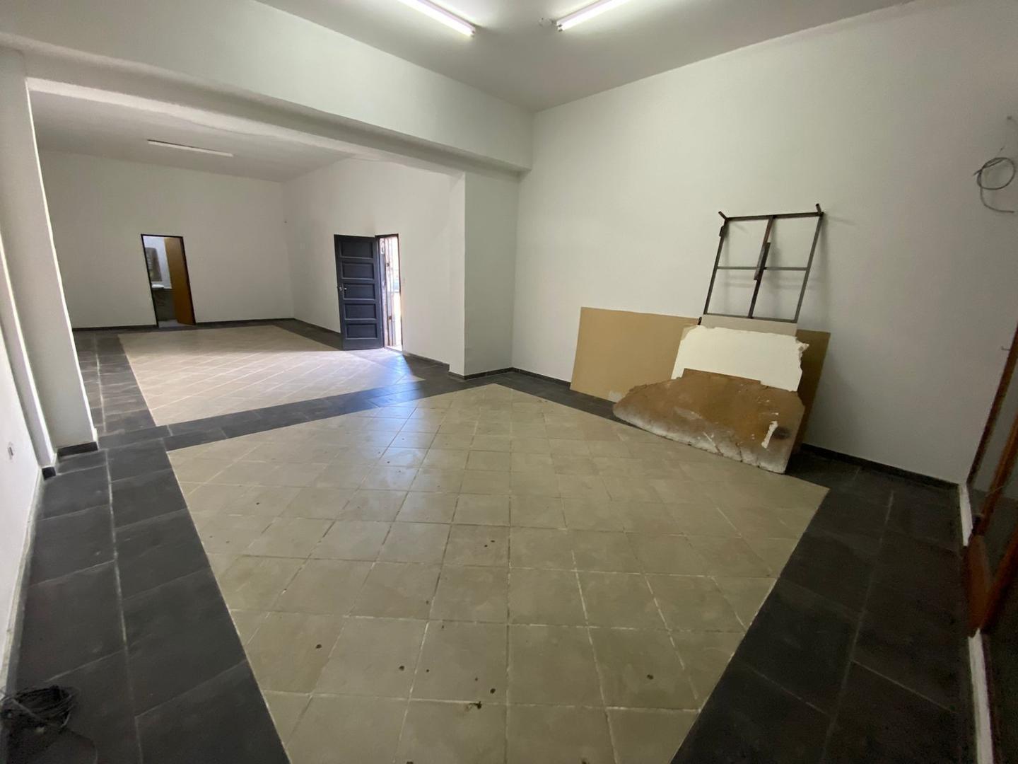 Foto de Local comercial en alquiler, imagen 2