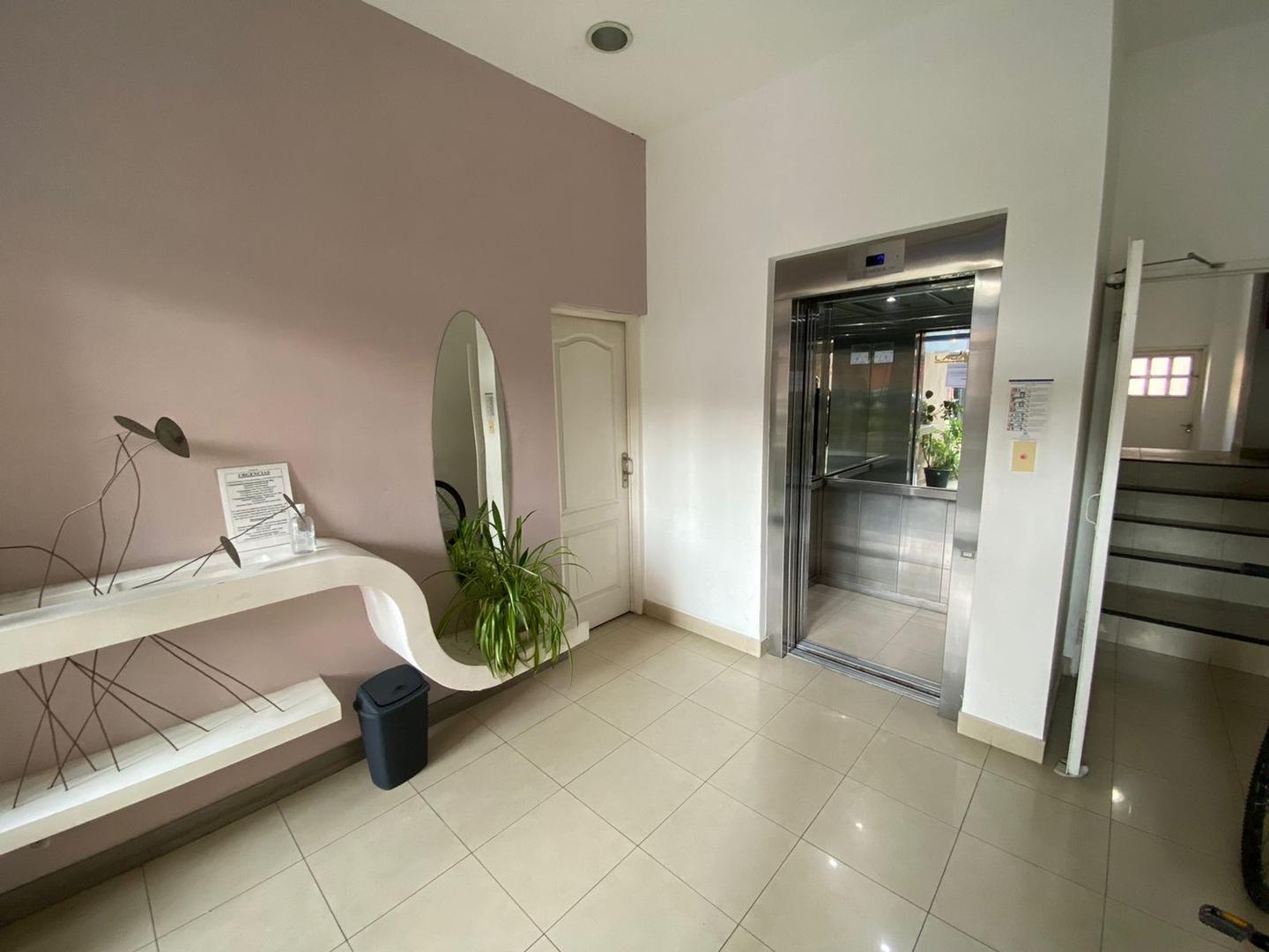 Foto de Departamento 3 Ambientes - Lanús Oeste, imagen 1
