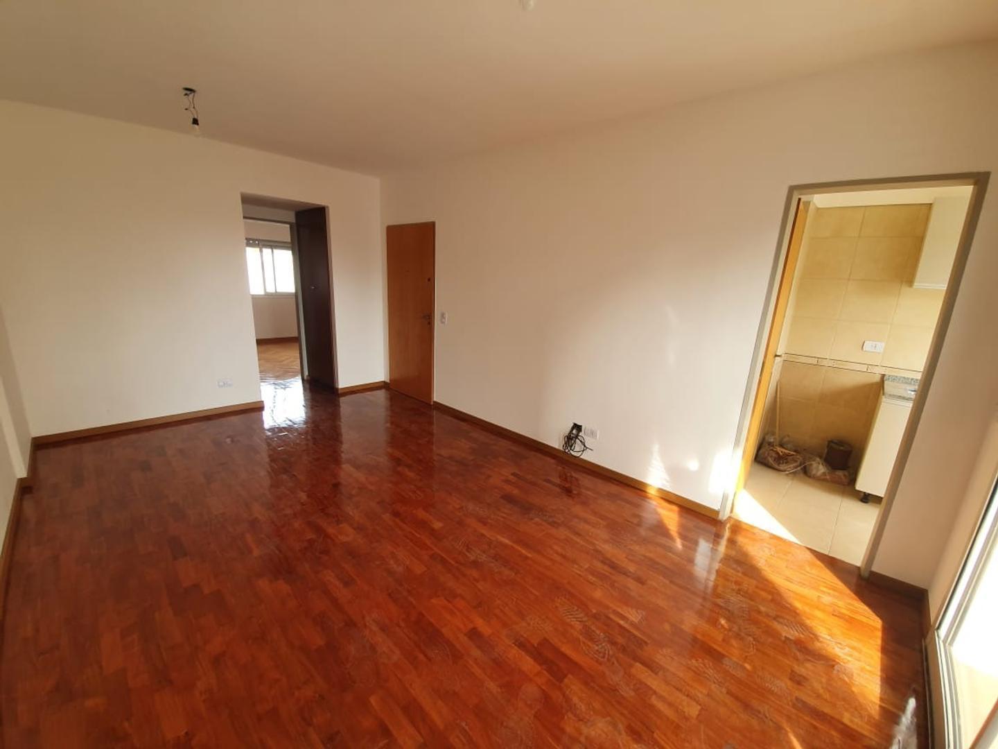 Foto de Departamento 2 Ambientes - Lanús Oeste., imagen 3