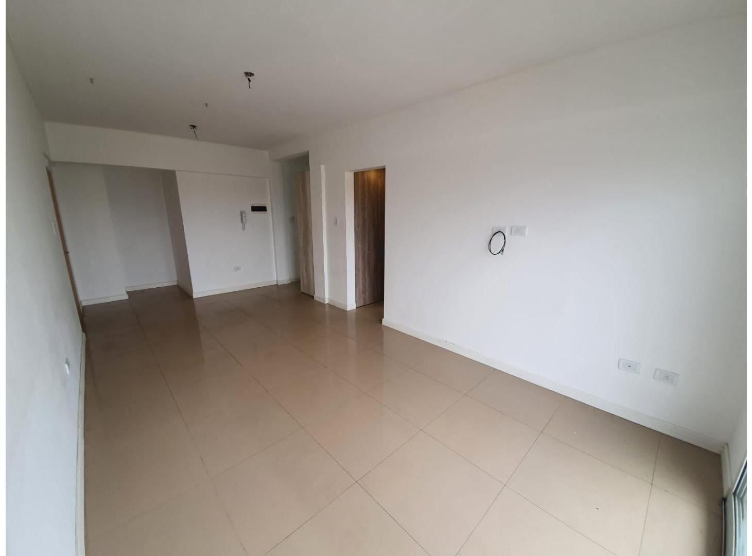 Foto de Departamento 2 ambientes 2 con cocheras - Lanus Oeste., imagen 2