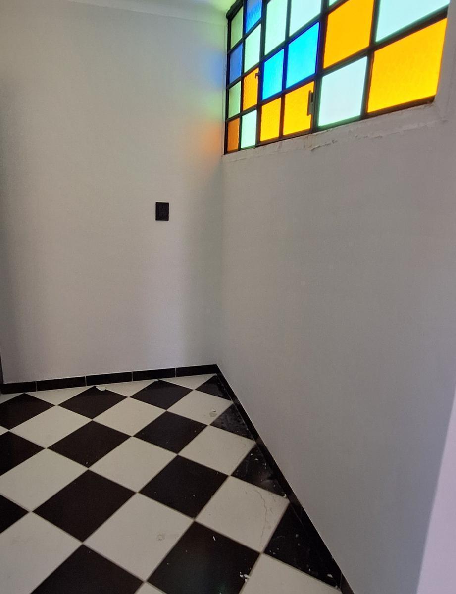 Venta Departamento Semi Piso Emilio Civit 5