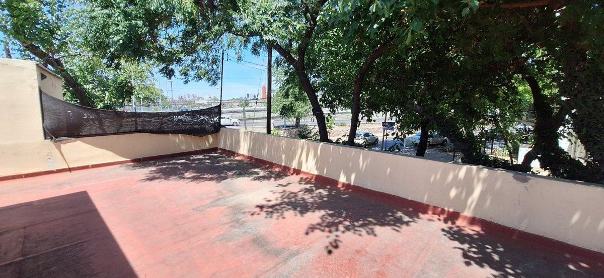 Venta Casa Residencial o Comercial Zona Centro 2