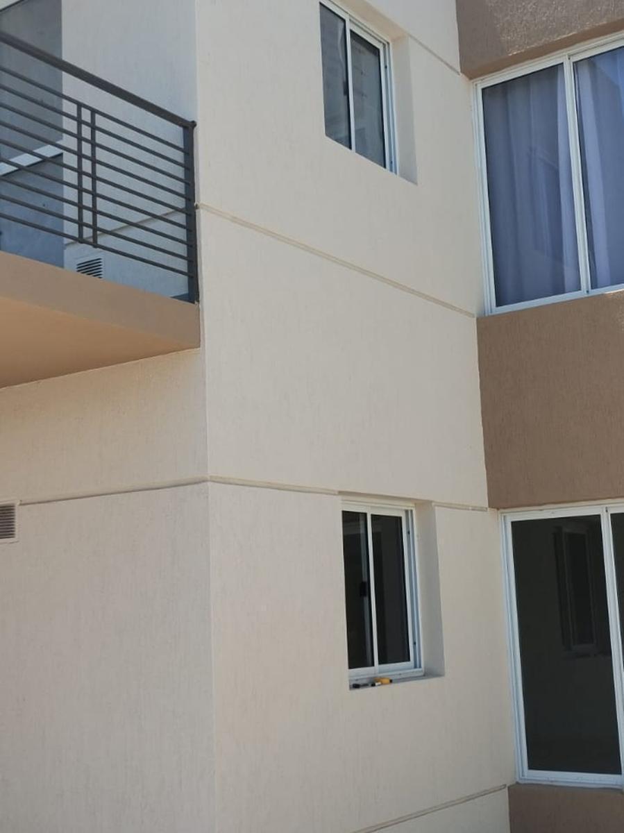 Departamento con Gran Terraza Barrio Privado 4