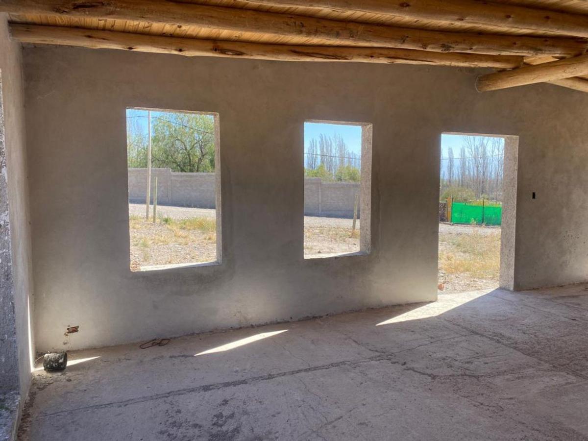 Venta de Terreno y Casa en Lujan Financiacion 5