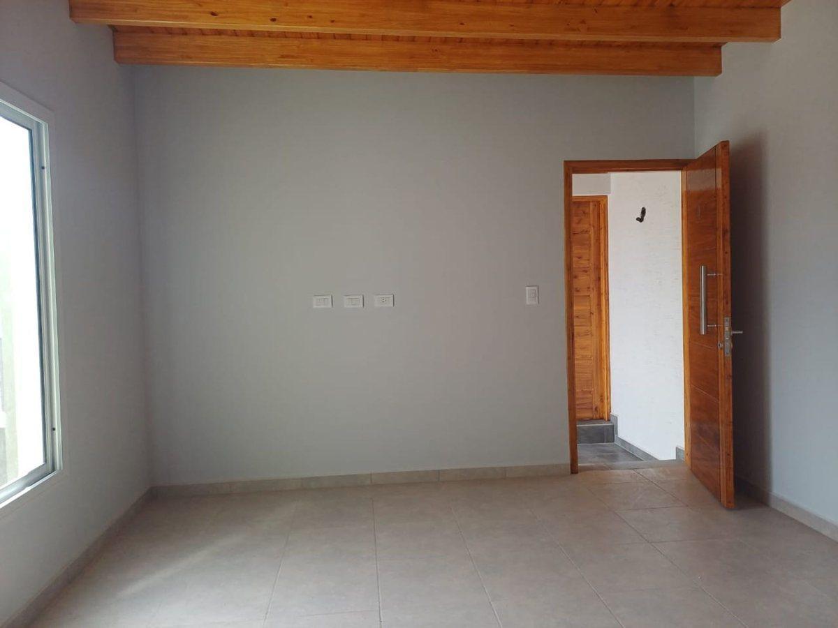 Departamento Dos Dorm. P. Baja Carrodilla 5