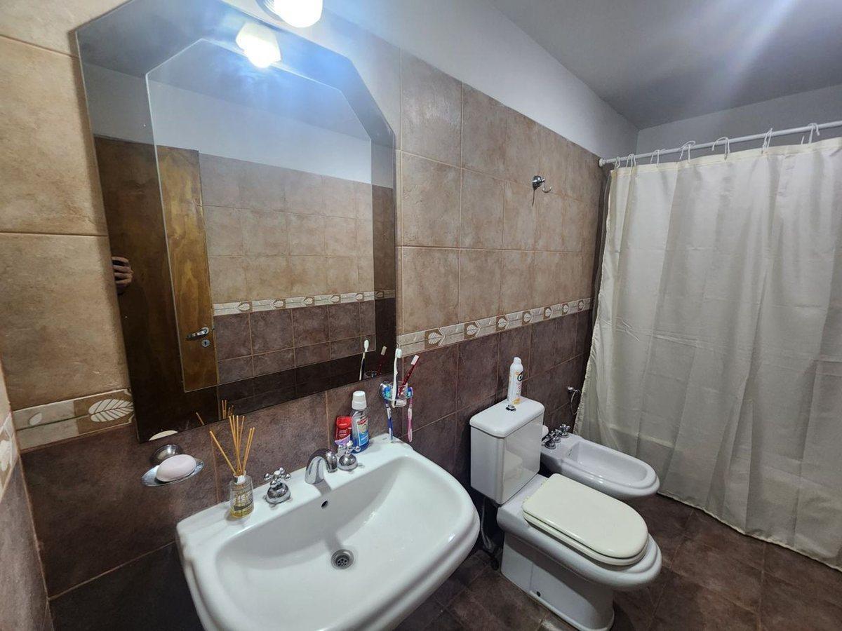 Venta Casa en Chacras de Coria 2