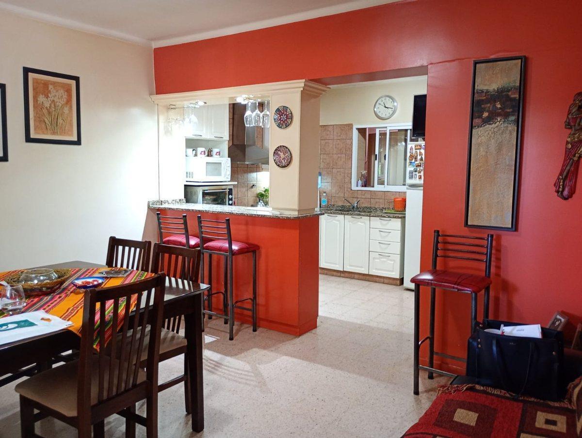 Venta Impecable Departamento en Ciudad Mendoza 3