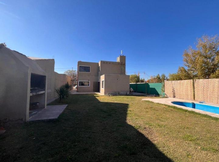 VENTA CASA BARRIO LA BOHEMIA 1