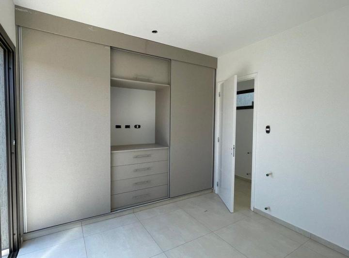 Casa en Venta - Bº La Quebrada - Lujan 5
