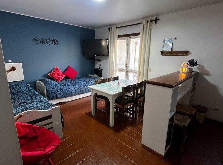 VENTA DEPARTAMENTO CON COCHERA LOS PENITENTES 5