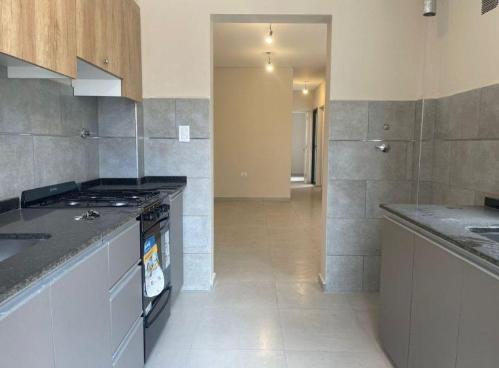 DEPARTAMENTO EN PB CON PATIO - GODOY CRUZ 3