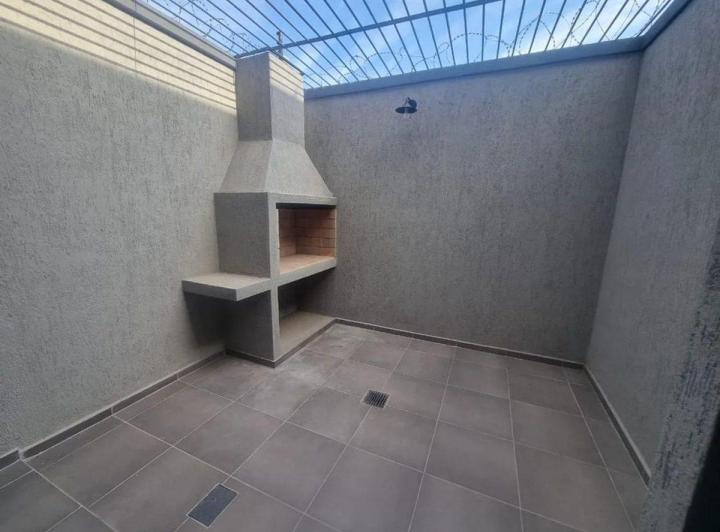 VENTA AMPLIO DEPARTAMENTO PLANTA BAJA CARRODILLA 1